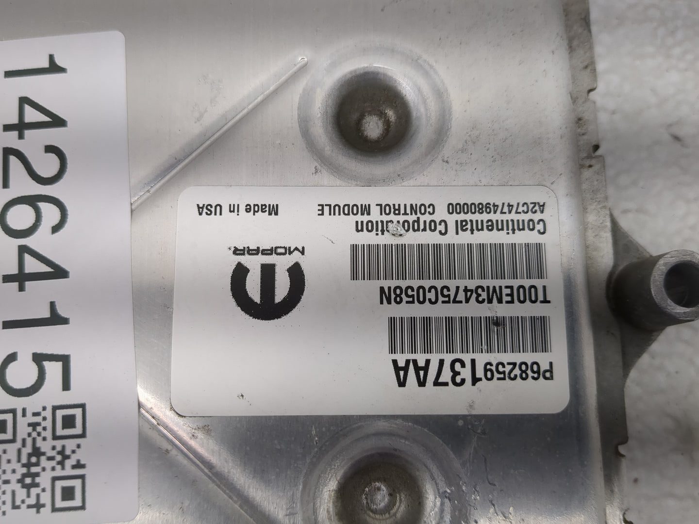 2016-2017 Jeep Cherok PCM Engine Control Computer ECU ECM PCU OEM P/N:P68259137AA T00EM3475C058N Fits Fits 2016 2017 OEM Use