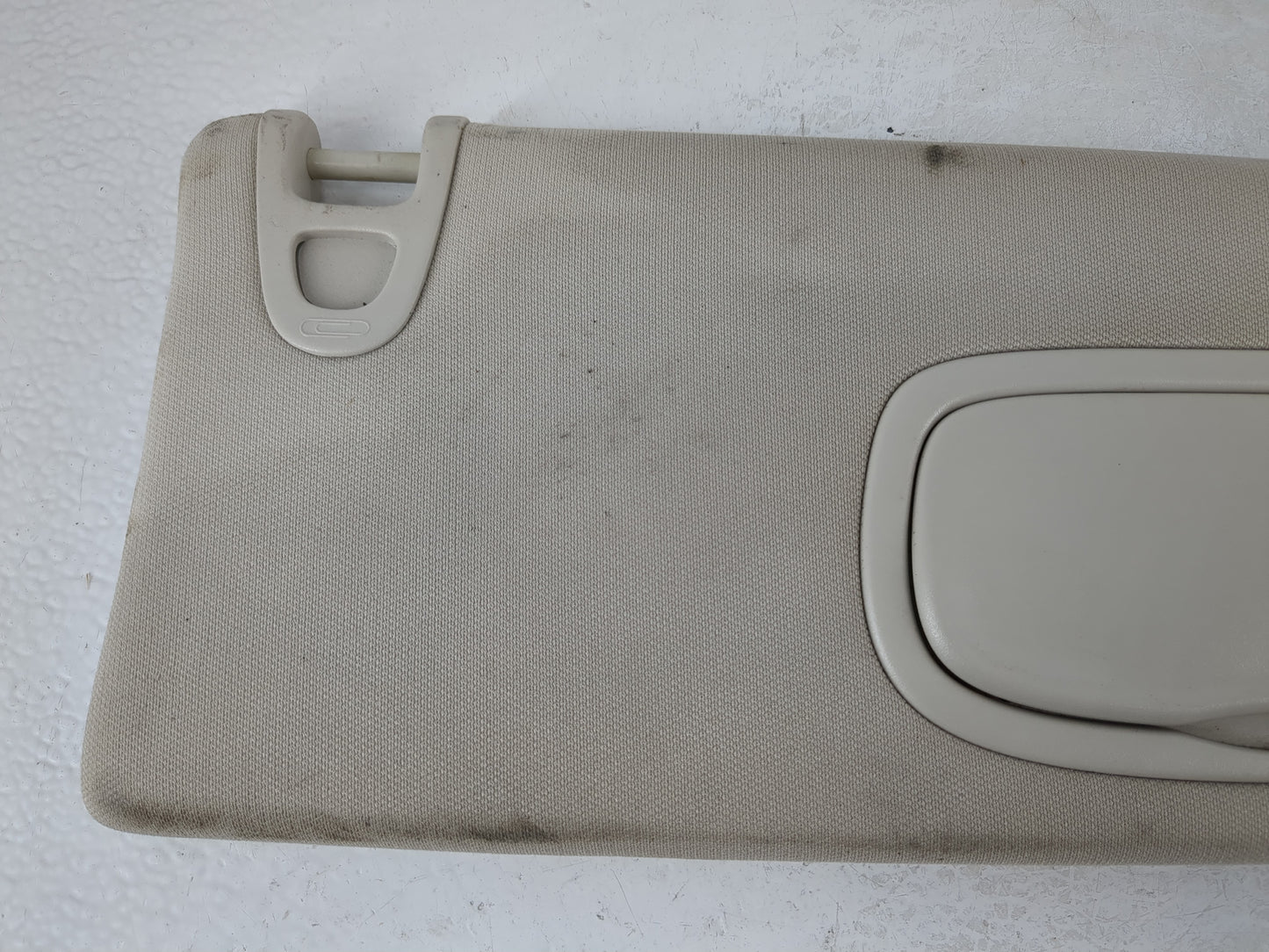 2014-2018 Jeep Cherokee Sun Visor Shade Replacement Passenger Right Mirror Fits Fits 2014 2015 2016 2017 2018 OEM Used Auto 