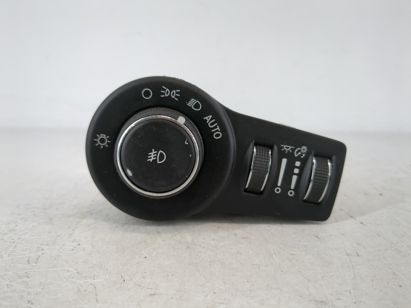 2016 Jeep Cherokee Headlight Head Light Switch Lamp Control - Oemusedautoparts1.com