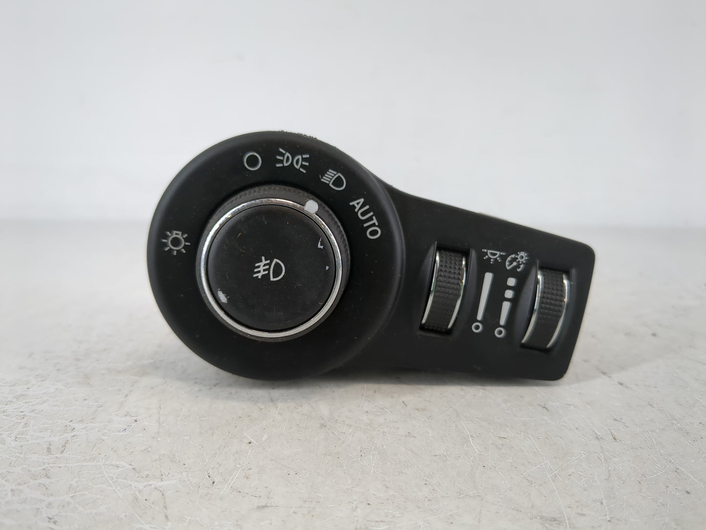 2016 Jeep Cherokee Headlight Head Light Switch Lamp Control - Oemusedautoparts1.com