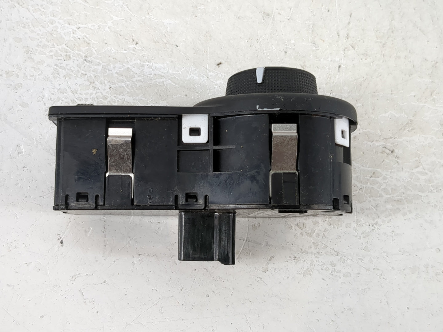 2016 Jeep Cherokee Headlight Head Light Switch Lamp Control - Oemusedautoparts1.com