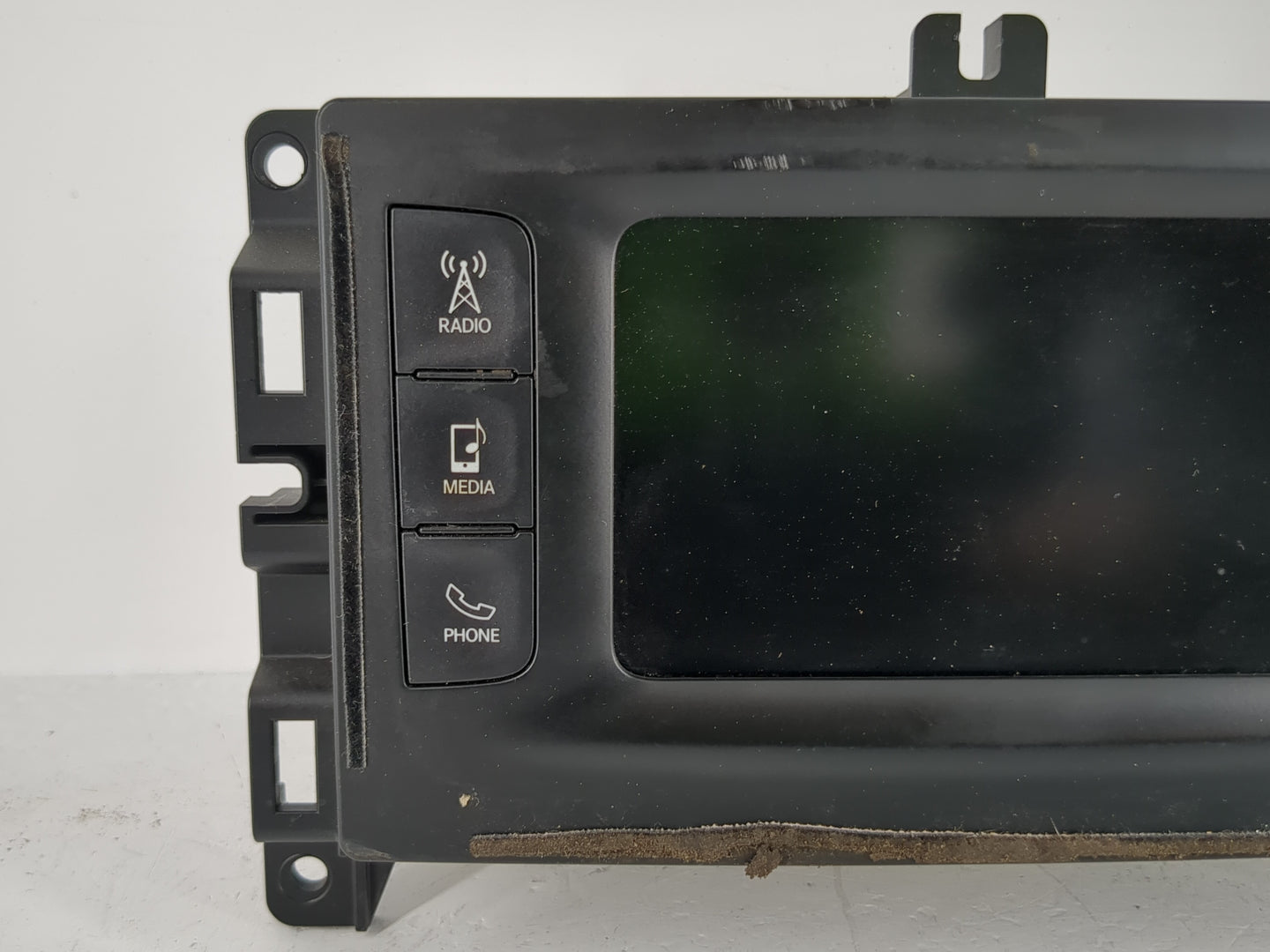 2016 Jeep Cherokee Radio AM FM Cd Player Receiver Replacement P/N:P68237070AD P68237070AC Fits OEM Used Auto Parts - Oemused