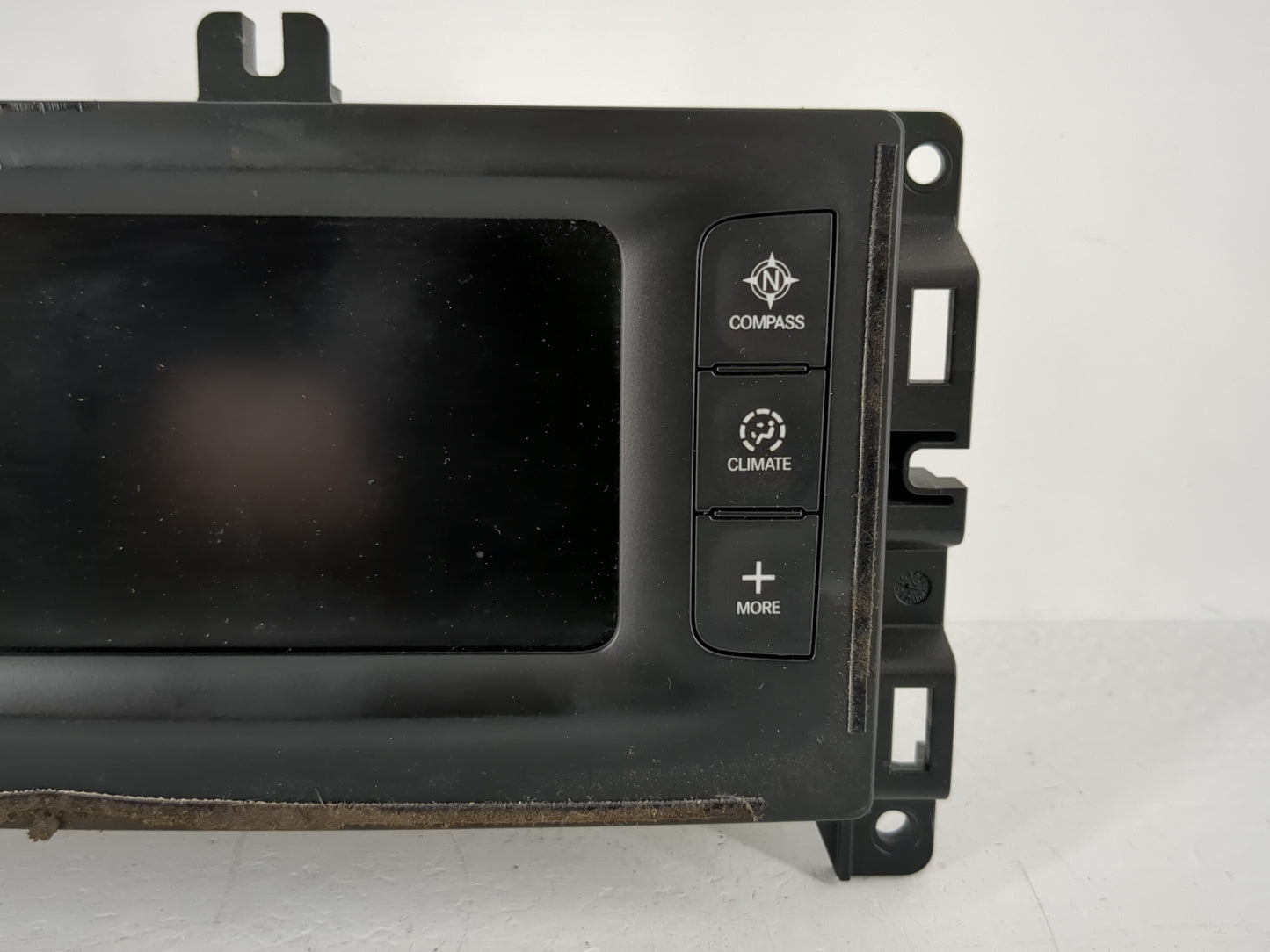 2016 Jeep Cherokee Radio AM FM Cd Player Receiver Replacement P/N:P68237070AD P68237070AC Fits OEM Used Auto Parts - Oemused