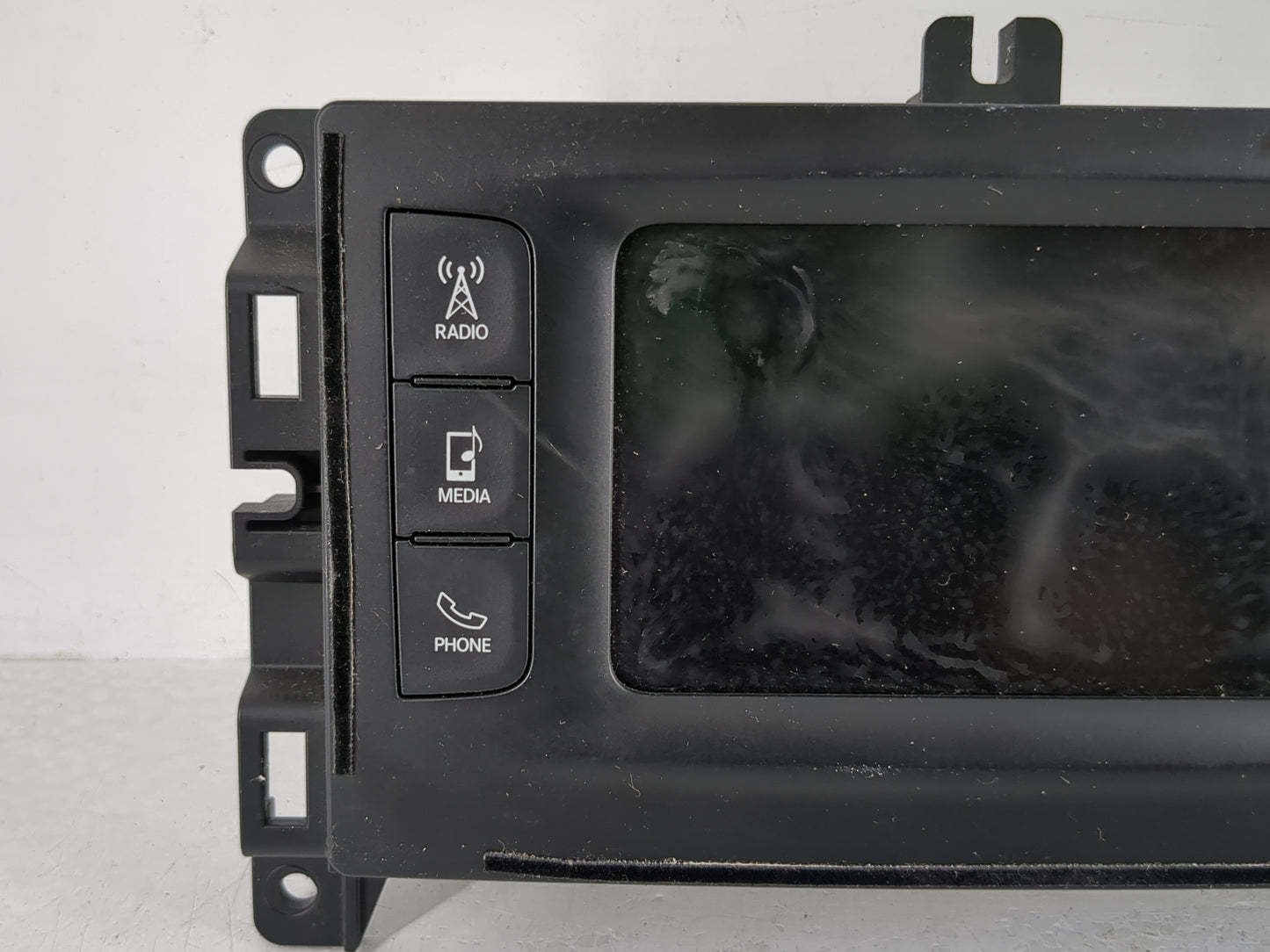 2016 Jeep Cherokee Radio AM FM Cd Player Receiver Replacement P/N:P68237070AD Fits OEM Used Auto Parts - Oemusedautoparts1.c