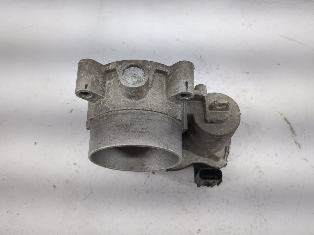 2014-2019 Jeep Cherokee Throttle Body P/N:04891970AB Fits Fits 2014 2015 2016 2017 2018 2019 2020 2021 2022 OEM Used Auto Pa