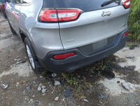 2014-2018 Jeep Cherokee Rear Bumper Assembly Oem 1138738 - Oemusedautoparts1.com