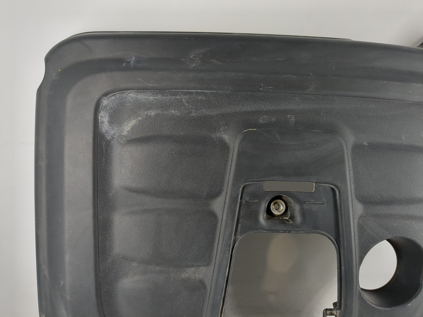 2016 Jeep Cherokee Engine Cover - Oemusedautoparts1.com