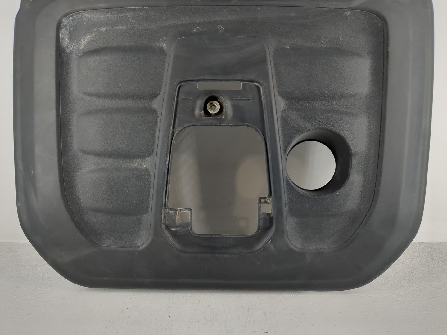 2016 Jeep Cherokee Engine Cover - Oemusedautoparts1.com