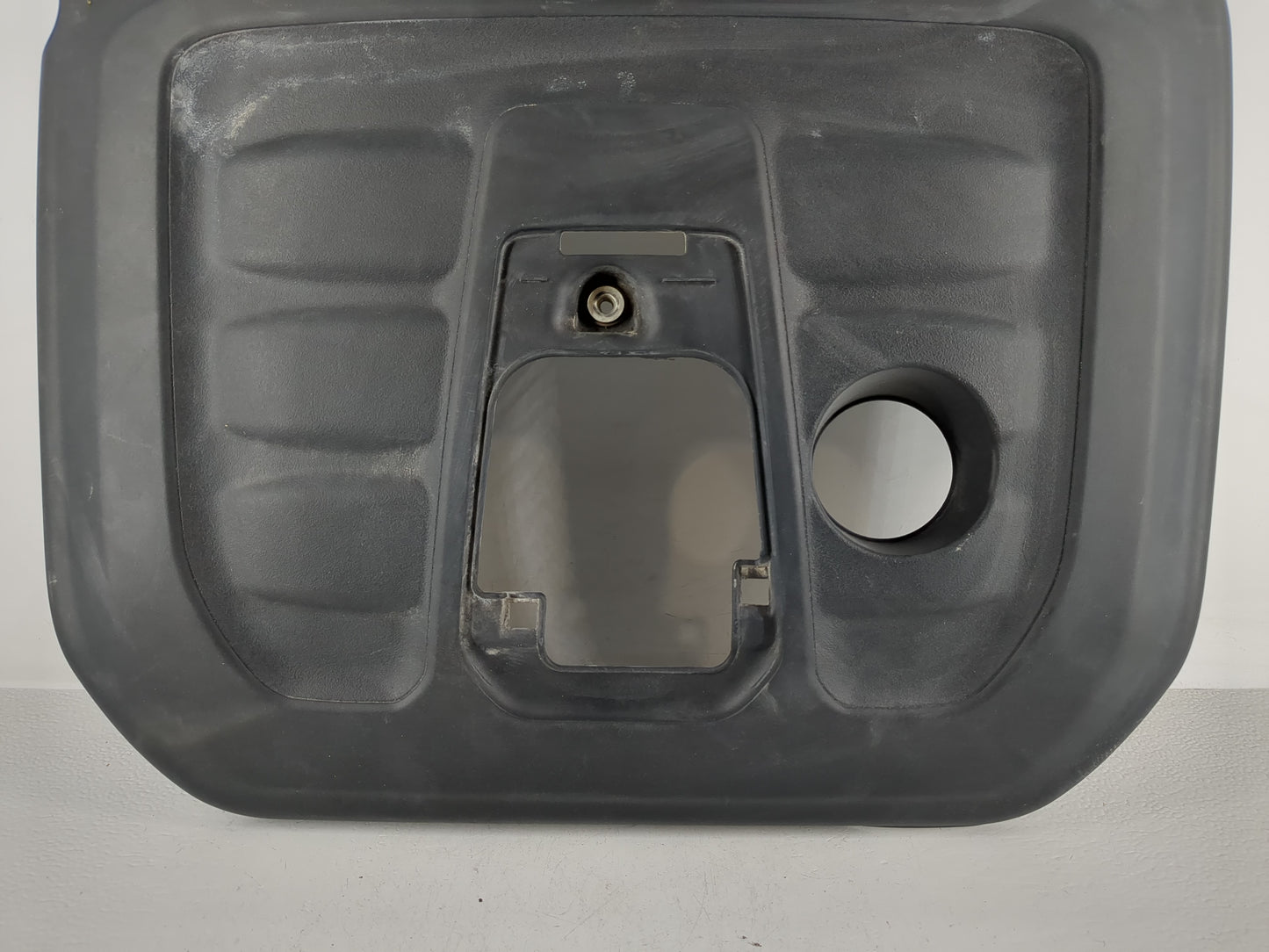 2016 Jeep Cherokee Engine Cover - Oemusedautoparts1.com