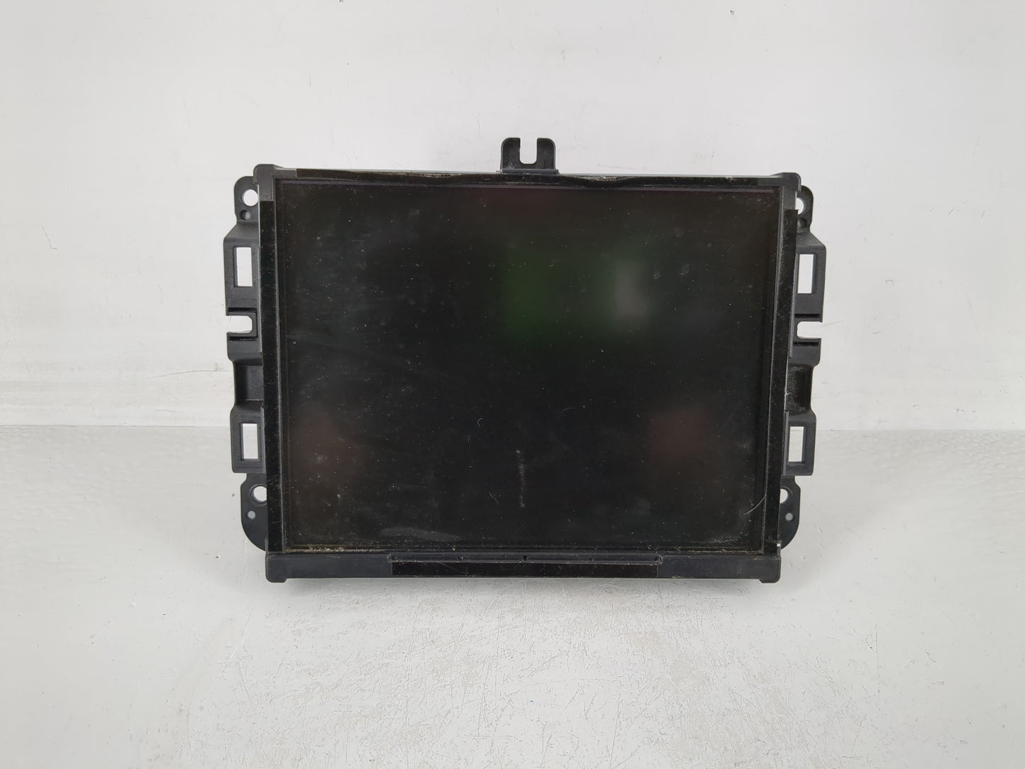 2016 Jeep Cherokee Radio AM FM Cd Player Receiver Replacement P/N:68249986AH Fits OEM Used Auto Parts - Oemusedautoparts1.co