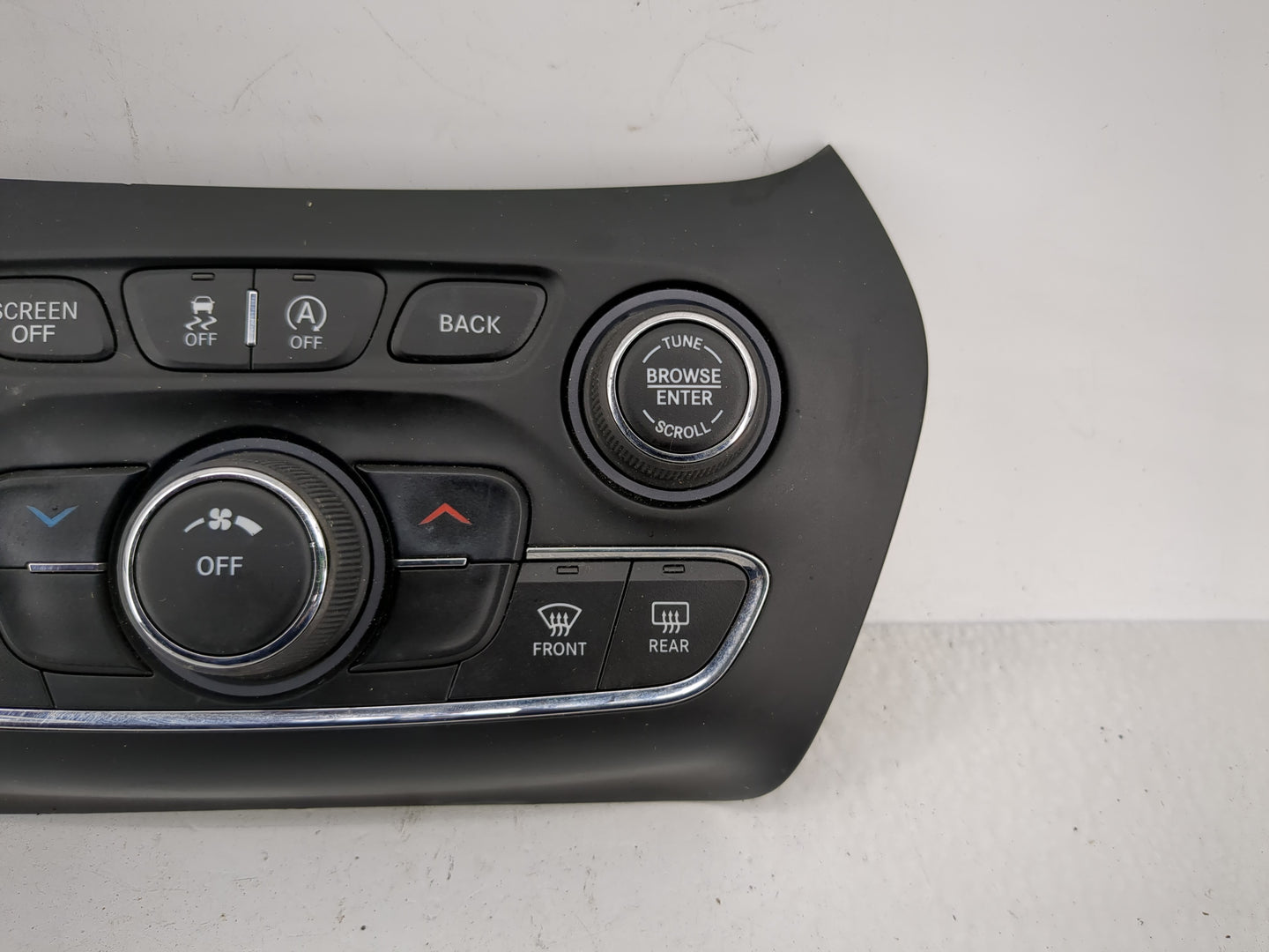 2015-2018 Jeep Cherokee Climate Control Module Temperature AC/Heater Replacement P/N:68293523AA Fits Fits 2015 2016 2017 201