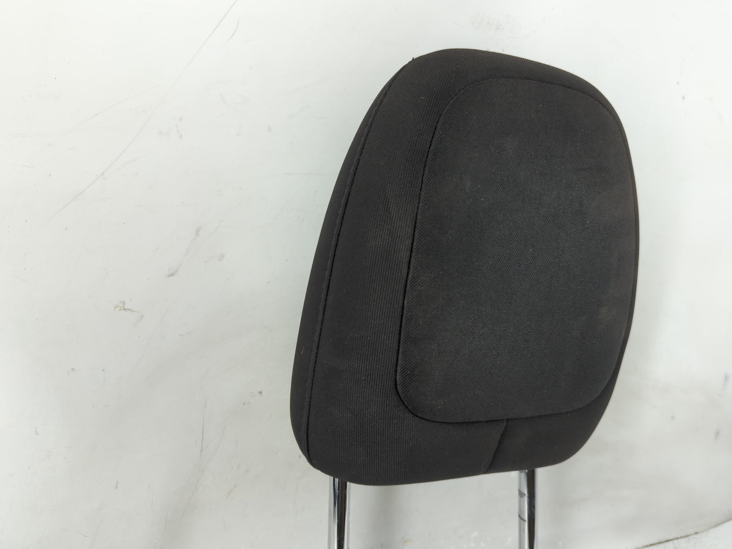 2016 Jeep Cherokee Headrest Head Rest Front Driver Passenger Seat Fits OEM Used Auto Parts - Oemusedautoparts1.com