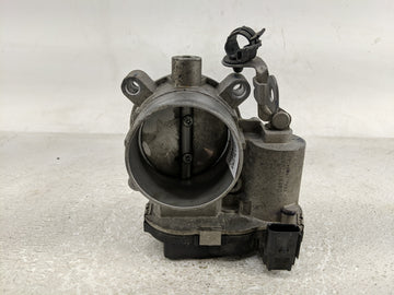 2014-2019 Jeep Cherokee Throttle Body P/N:04891970A0 Fits Fits 2014 2015 2016 2017 2018 2019 2020 2021 2022 OEM Used Auto Pa