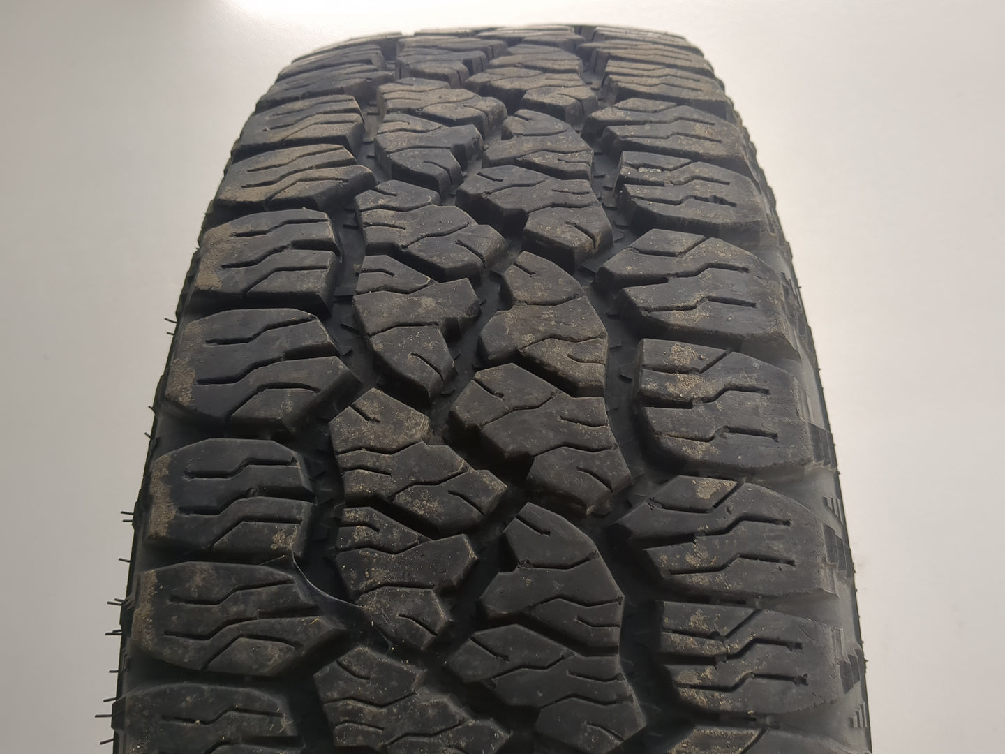 Used Tire 225/65R17 GOODYEAR WRANGLER WORKHORSE AT 107S - Tread Depth 13/32 - Oemusedautoparts1.com