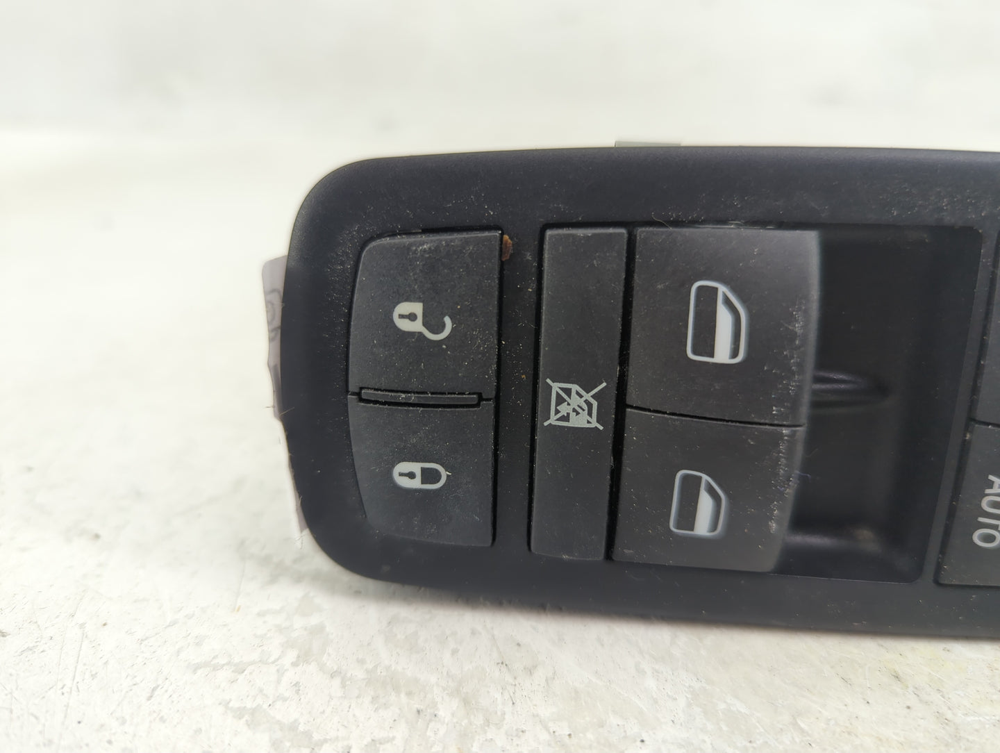 2015-2022 Jeep Cherokee Master Power Window Switch Replacement Driver Side Left P/N:68271206AB Fits OEM Used Auto Parts - Oe