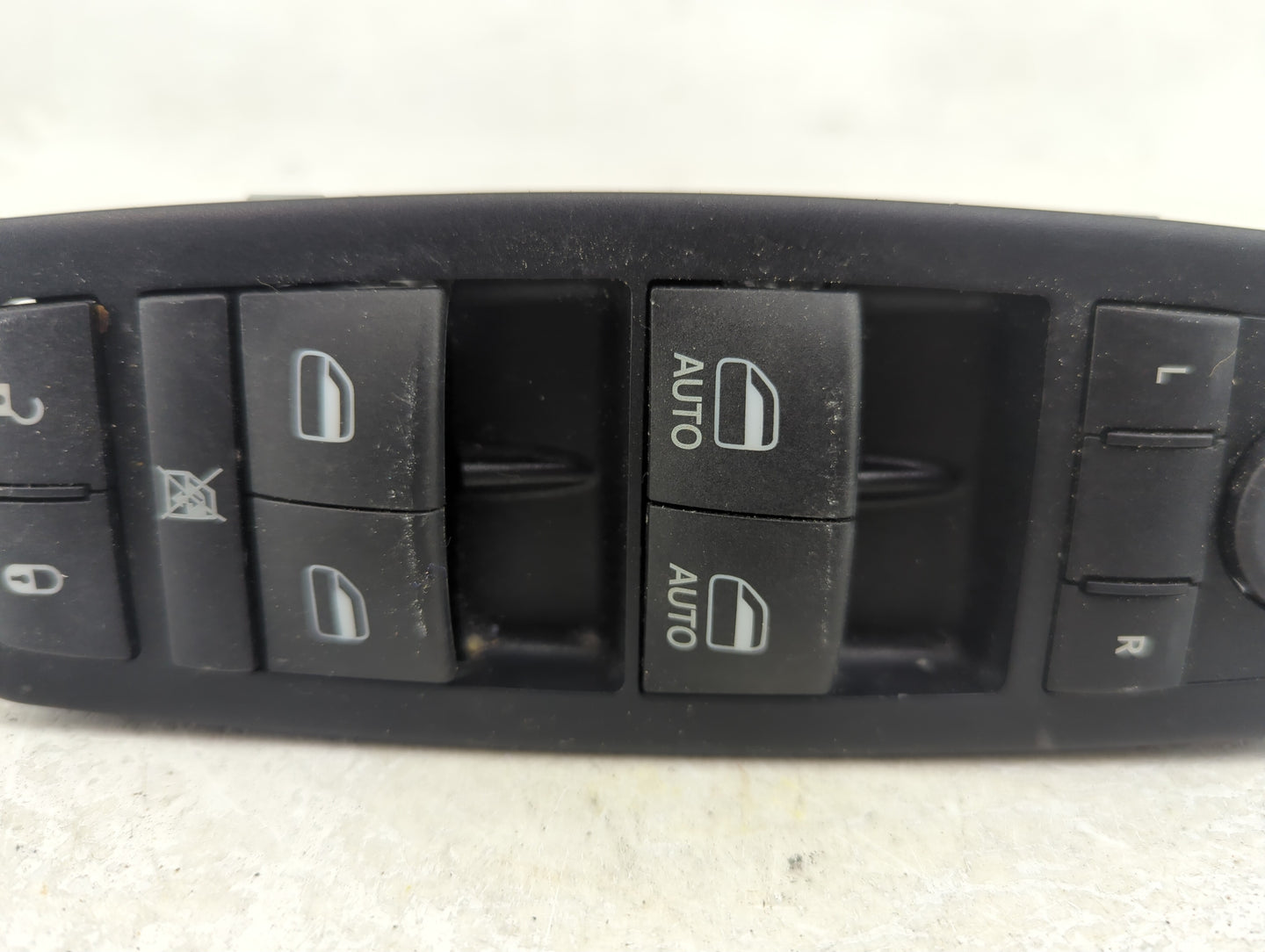 2015-2022 Jeep Cherokee Master Power Window Switch Replacement Driver Side Left P/N:68271206AB Fits OEM Used Auto Parts - Oe