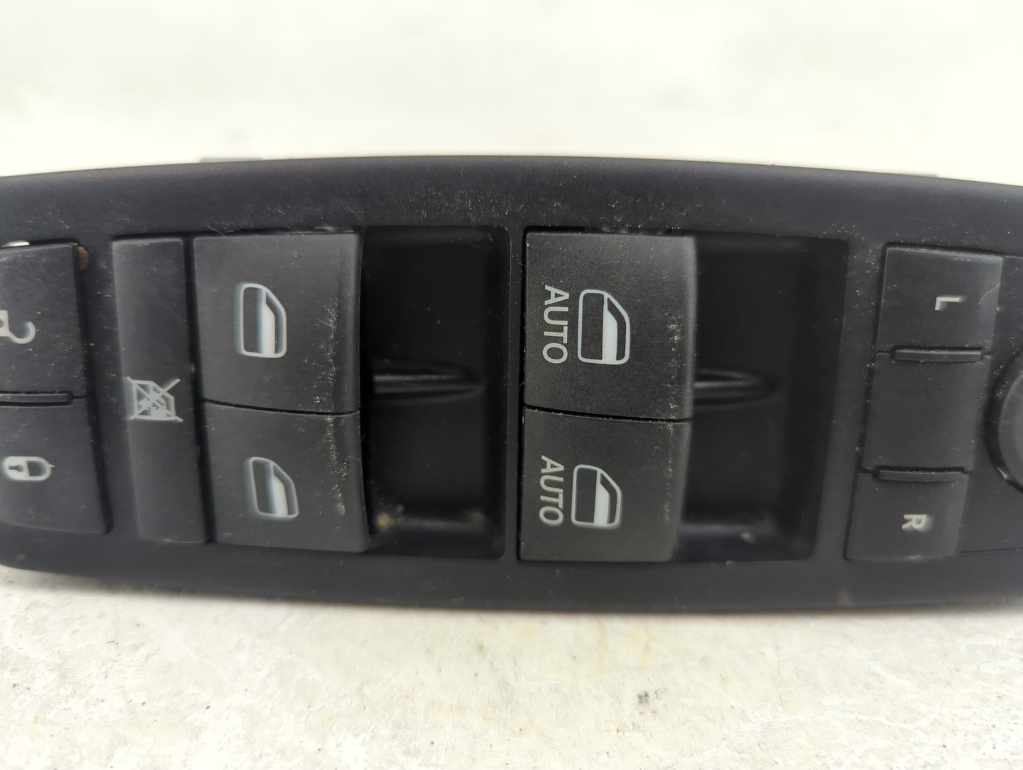 2015-2022 Jeep Cherokee Master Power Window Switch Replacement Driver Side Left P/N:68271206AB Fits OEM Used Auto Parts - Oe