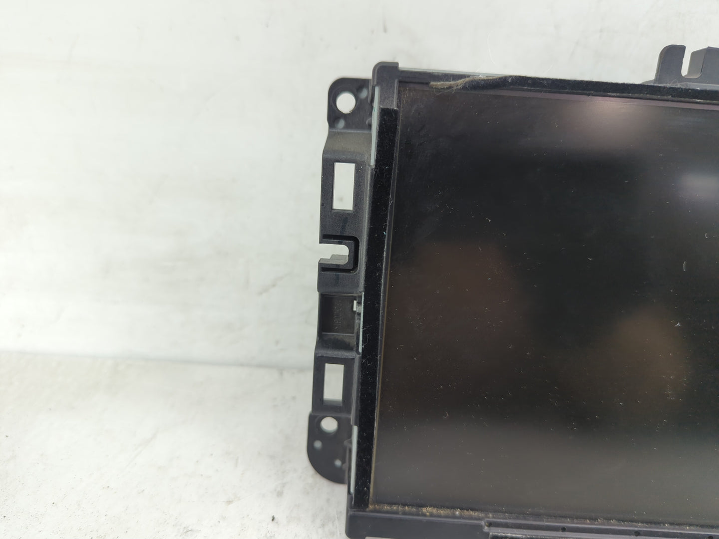 2016 Jeep Cherokee Information Display Screen - Oemusedautoparts1.com