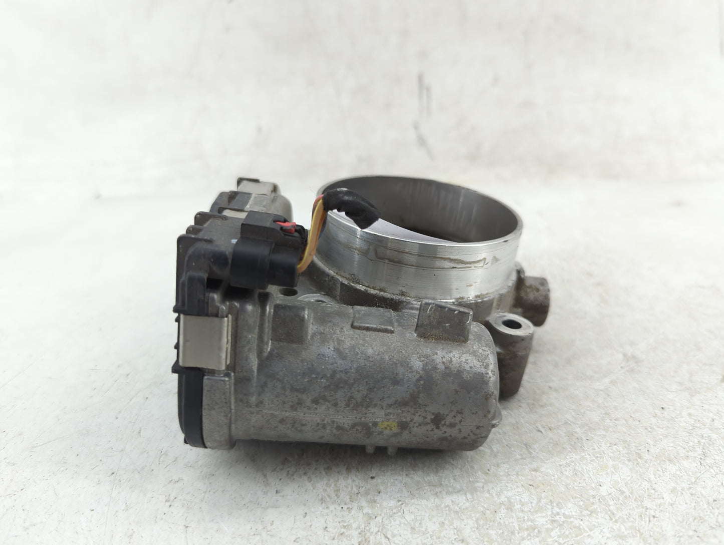 2014-2022 Jeep Cherokee Throttle Body P/N:05184349AC 0280750570 Fits OEM Used Auto Parts - Oemusedautoparts1.com
