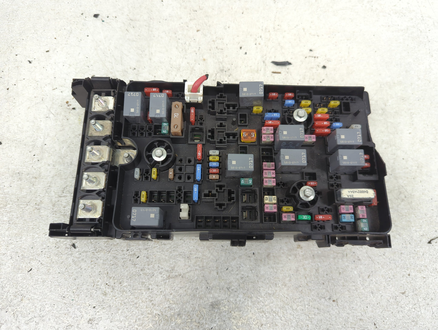 2016 Jeep Cherokee Fusebox Fuse Box Panel Relay Module P/N:6356-5110 Fits OEM Used Auto Parts - Oemusedautoparts1.com