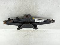 2016 Jeep Cherokee Spare Scissor Car Jack 1415299 - Oemusedautoparts1.com