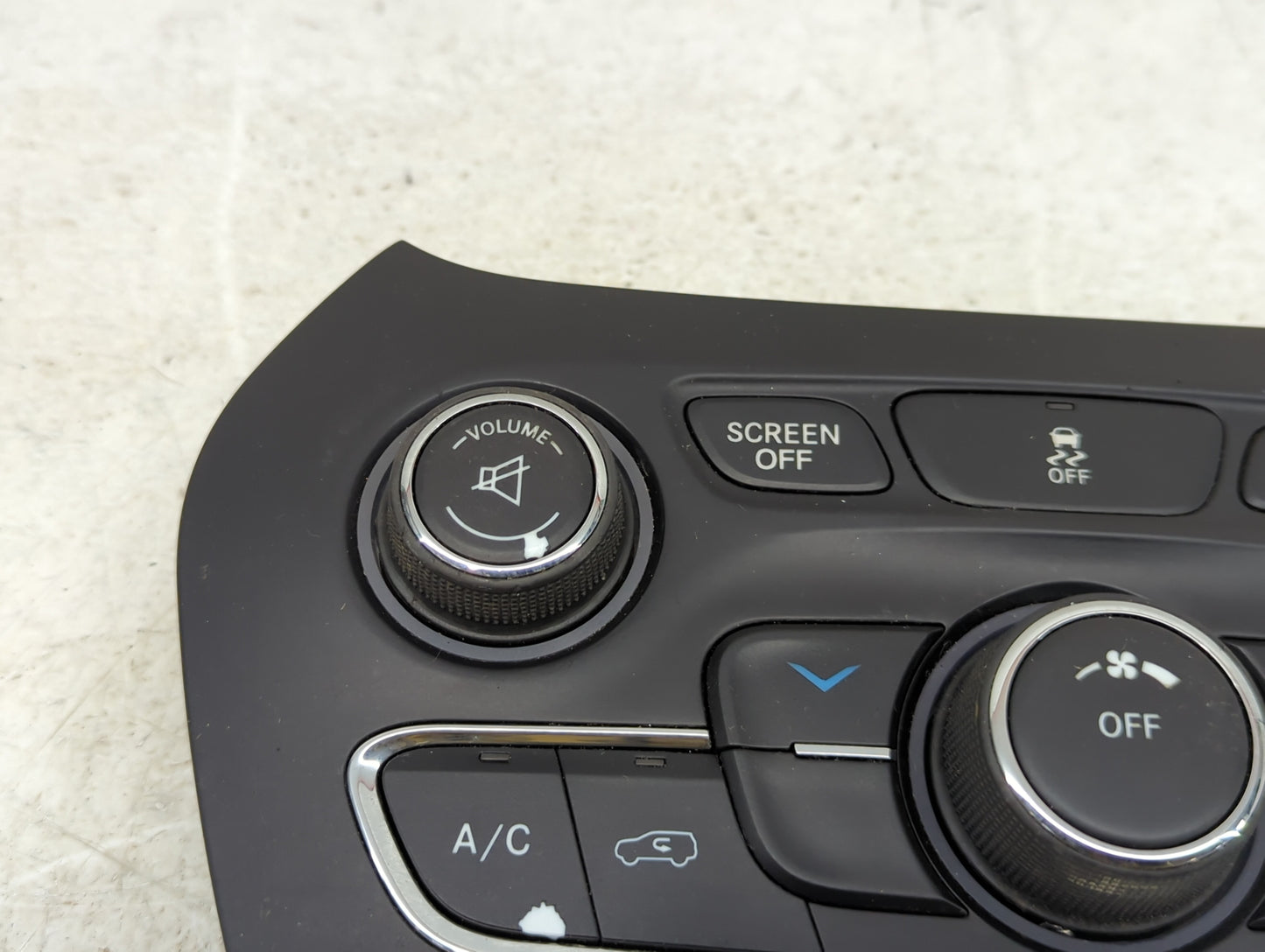 2015-2018 Jeep Cherokee Climate Control Module Temperature AC/Heater Replacement P/N:68293521AA Fits Fits 2015 2016 2017 201