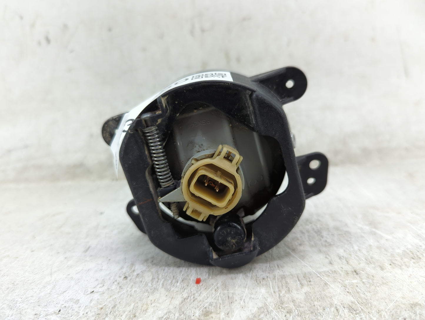 2014-2018 Jeep Cherokee Passenger Right Oem Fog Light Lamp - Oemusedautoparts1.com