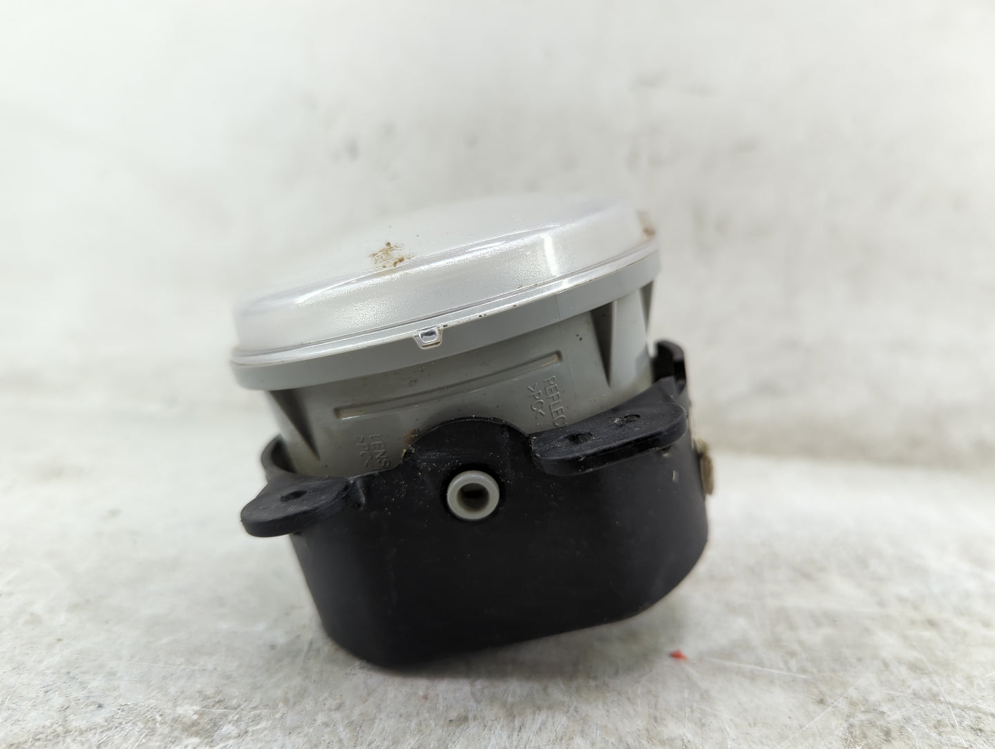 2014-2018 Jeep Cherokee Passenger Right Oem Fog Light Lamp - Oemusedautoparts1.com