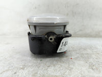 2014-2018 Jeep Cherokee Passenger Right Oem Fog Light Lamp - Oemusedautoparts1.com