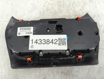 2015-2018 Jeep Cherokee Climate Control Module Temperature AC/Heater Replacement P/N:68293527AA Fits Fits 2015 2016 2017 2018 OEM Used Auto Parts