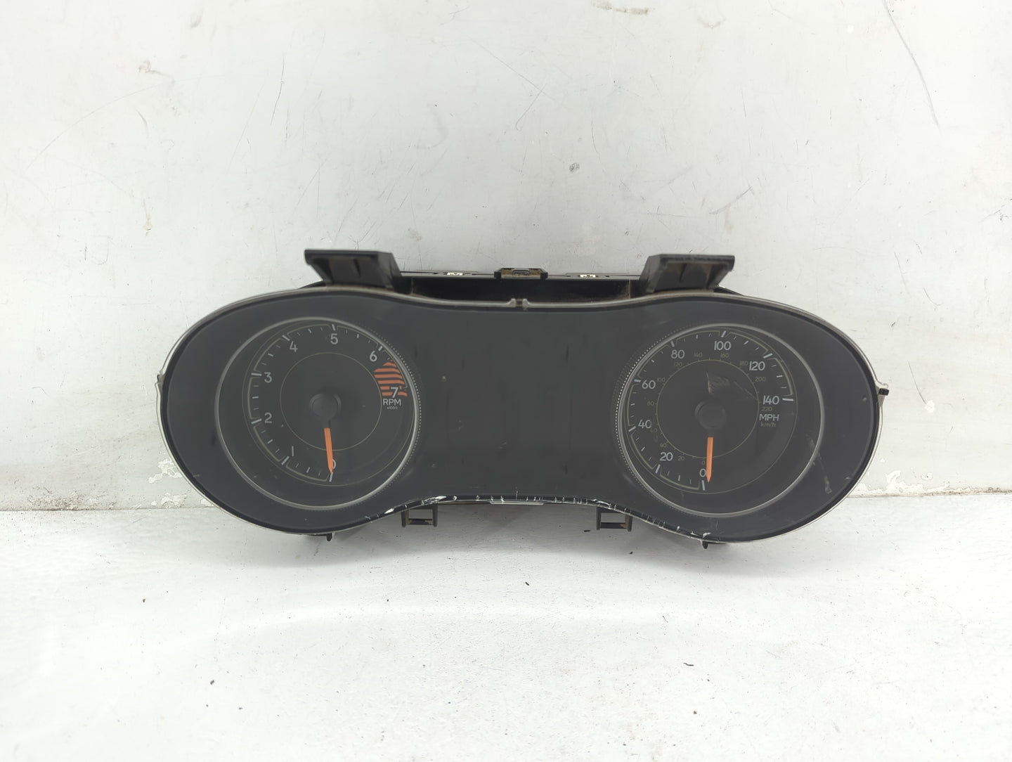 2016 Jeep Cherokee Instrument Cluster Speedometer Gauges P/N:P68274070AC Fits OEM Used Auto Parts - Oemusedautoparts1.com