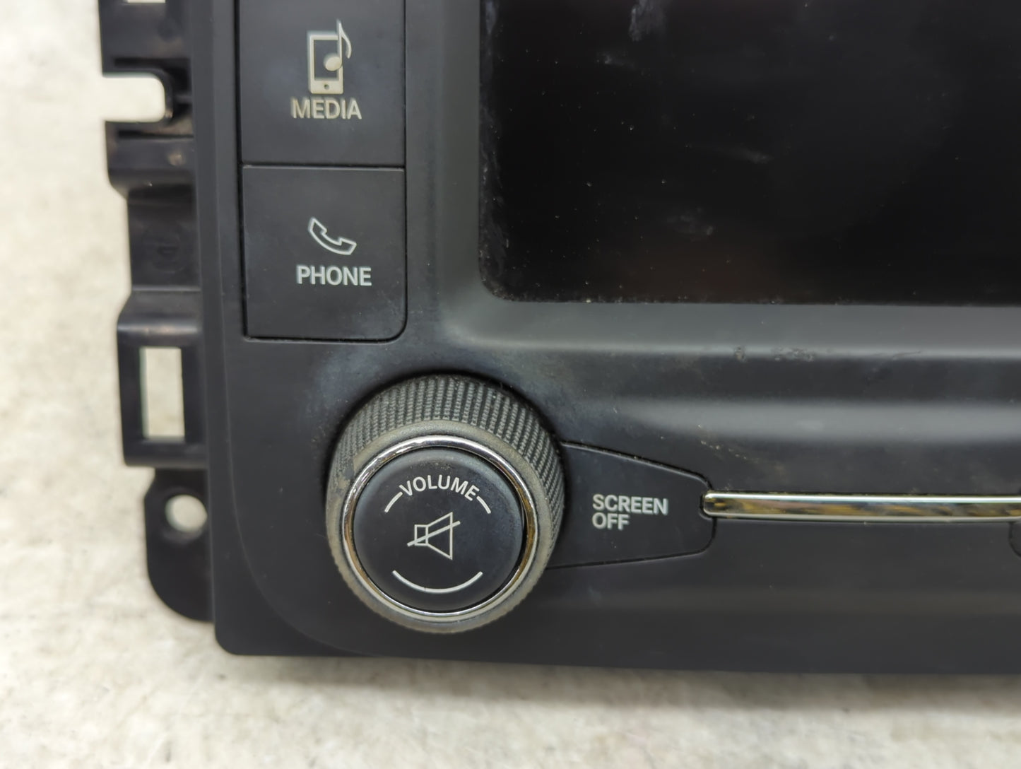 2016 Jeep Cherokee Radio AM FM Cd Player Receiver Replacement P/N:P68271748AD VP2 Fits OEM Used Auto Parts - Oemusedautopart