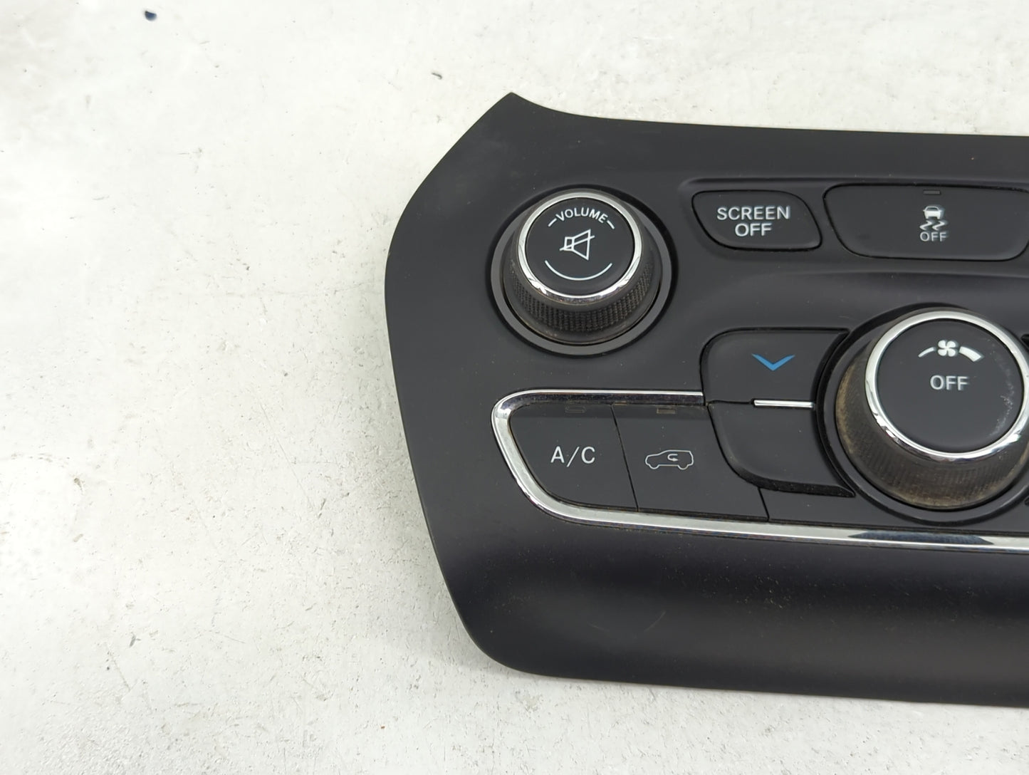 2015-2018 Jeep Cherokee Climate Control Module Temperature AC/Heater Replacement P/N:68249516AB Fits Fits 2015 2016 2017 201