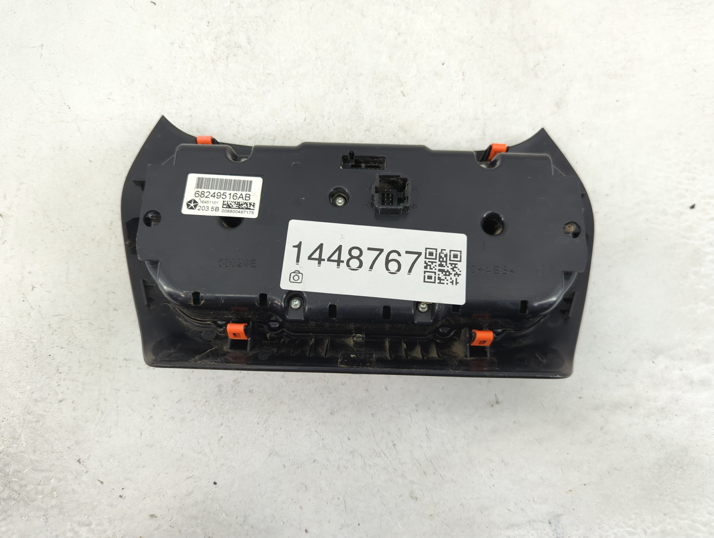 2015-2018 Jeep Cherokee Climate Control Module Temperature AC/Heater Replacement P/N:68249516AB Fits Fits 2015 2016 2017 201