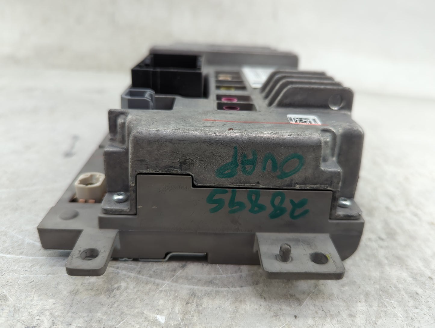 2016 Jeep Cherokee Radio AM FM Cd Player Receiver Replacement P/N:6434C-BE2801 Fits OEM Used Auto Parts - Oemusedautoparts1.