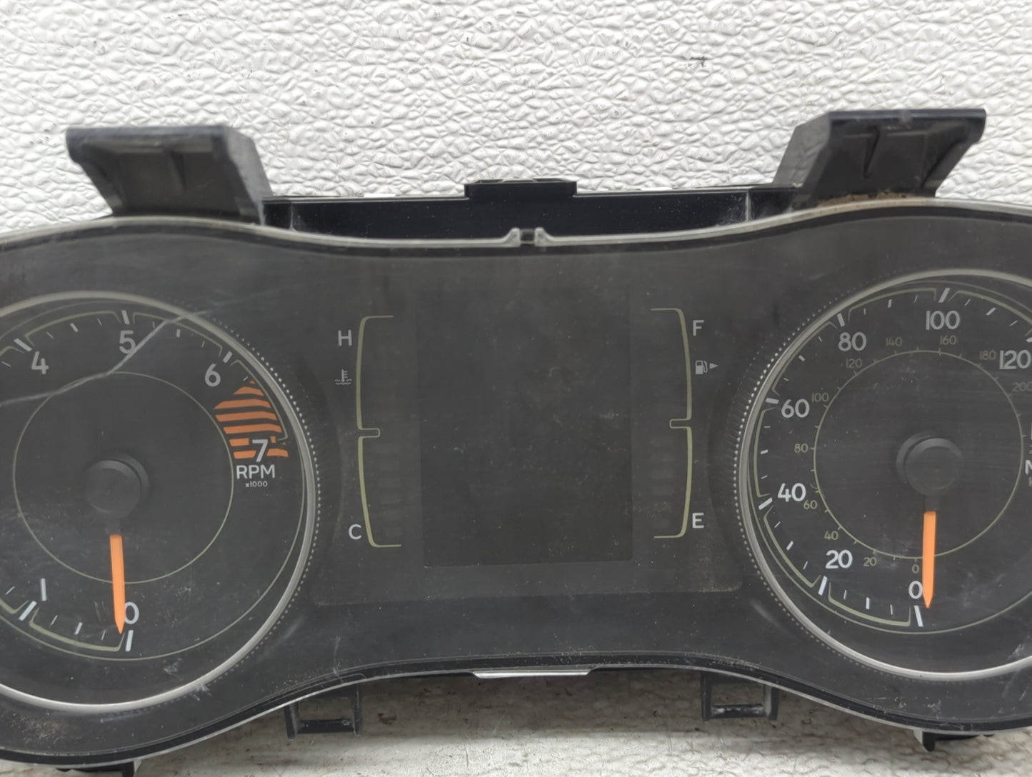 2016 Jeep Cherokee Instrument Cluster Speedometer Gauges P/N:P68274069AC T8EQI017604423, A2C80949600 Miles: Fits OEM Used Au