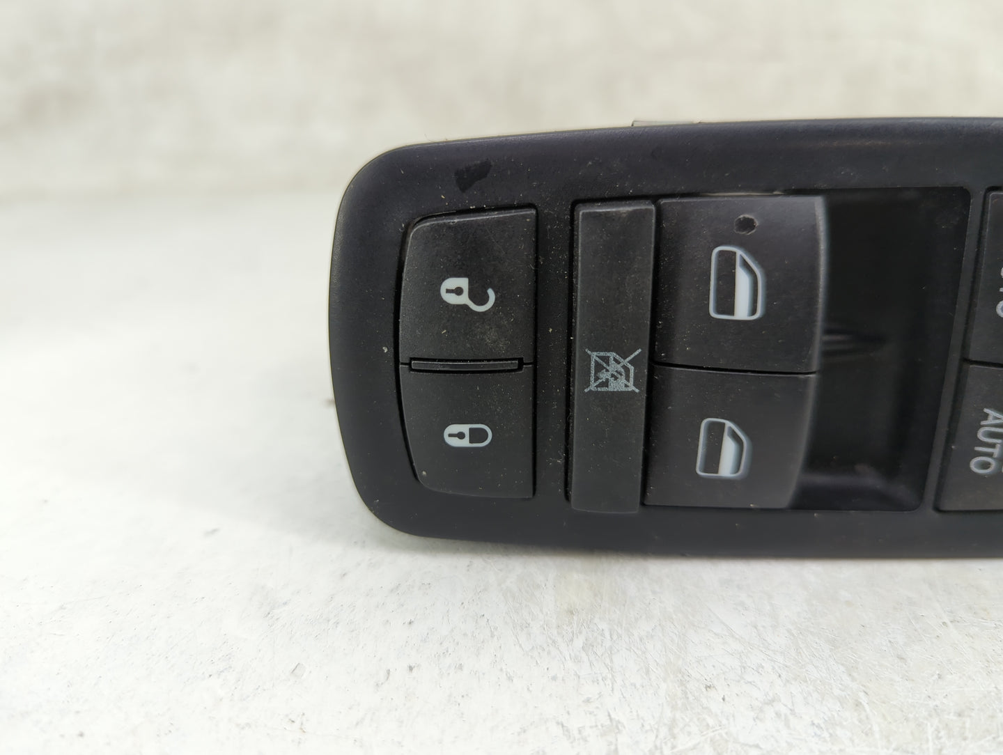 2015-2022 Jeep Cherokee Master Power Window Switch Replacement Driver Side Left P/N:68271206AB Fits OEM Used Auto Parts - Oe