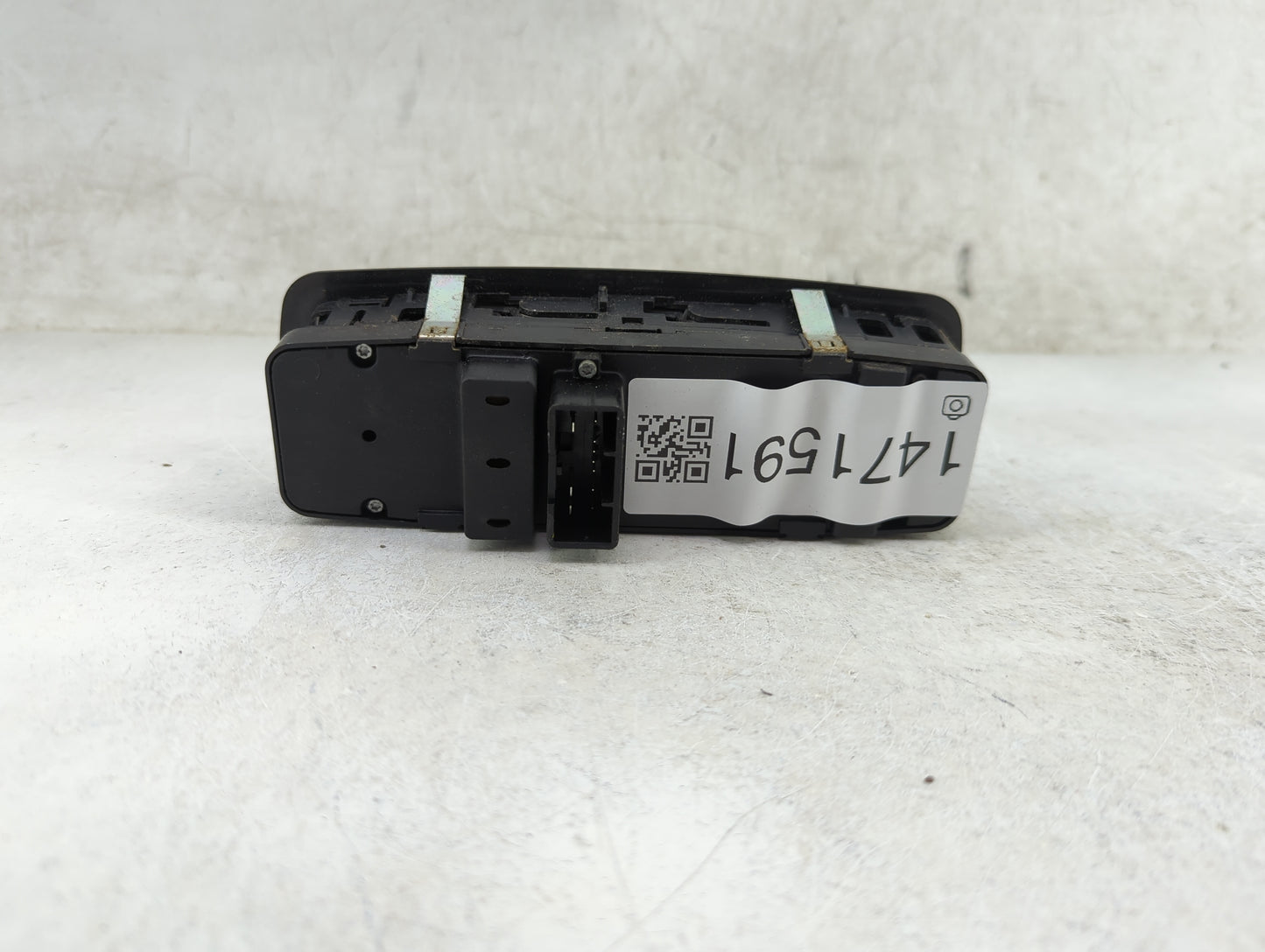 2015-2022 Jeep Cherokee Master Power Window Switch Replacement Driver Side Left P/N:68271206AB Fits OEM Used Auto Parts - Oe