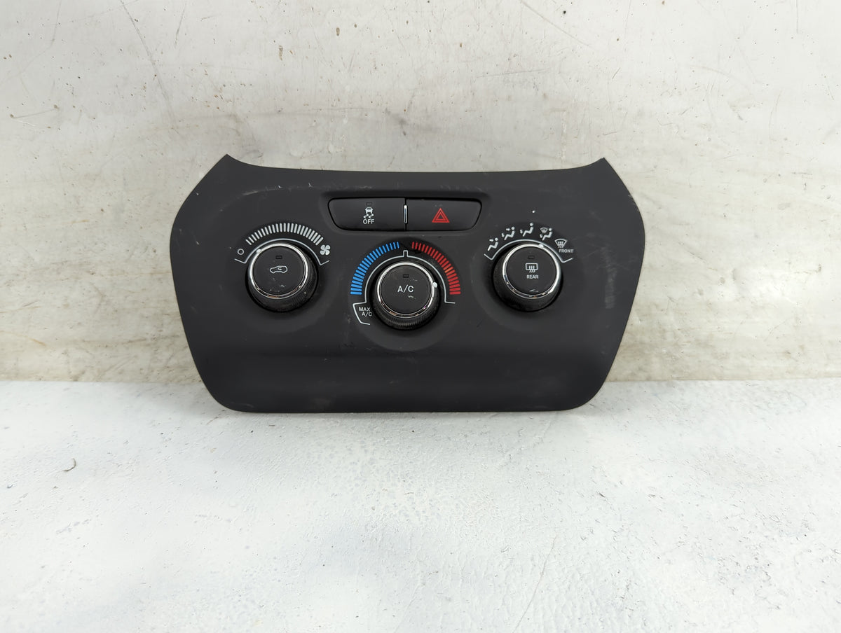 2015-2018 Jeep Cherokee Climate Control Module Temperature AC/Heater Replacement P/N:P5ZS93DX9AA 53294849 Fits OEM Used Auto