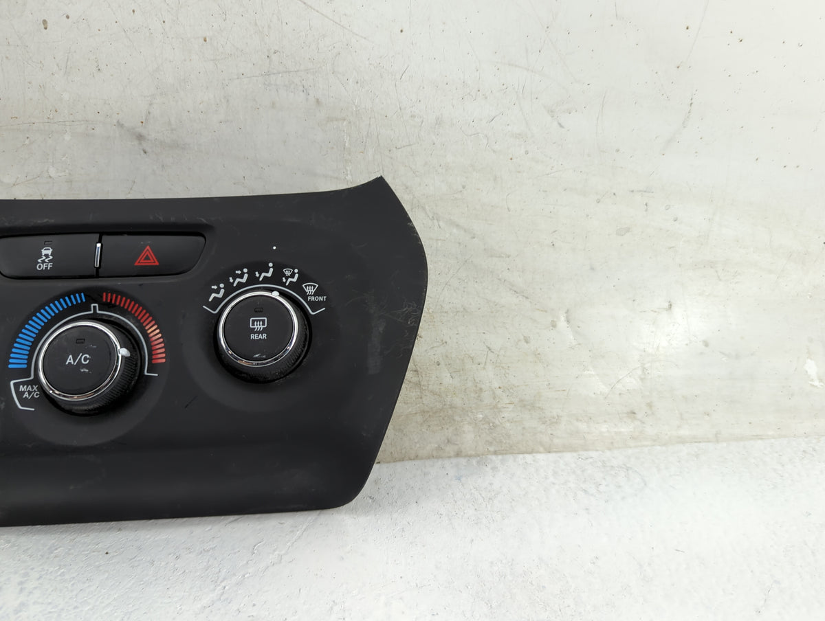 2015-2018 Jeep Cherokee Climate Control Module Temperature AC/Heater Replacement P/N:P5ZS93DX9AA 53294849 Fits OEM Used Auto