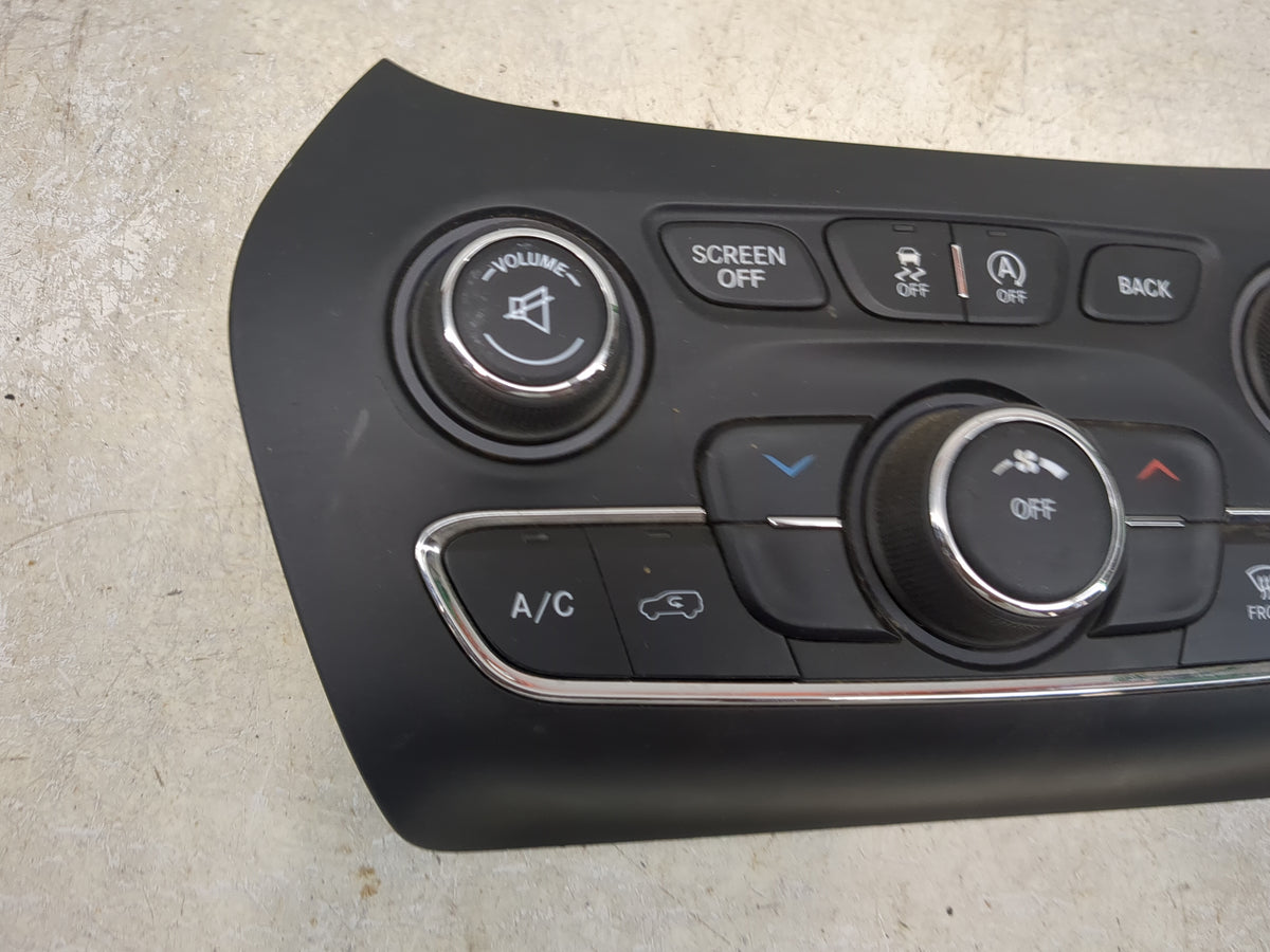 2015-2018 Jeep Cherokee Climate Control Module Temperature AC/Heater Replacement P/N:68249518AB Fits Fits 2015 2016 2017 201