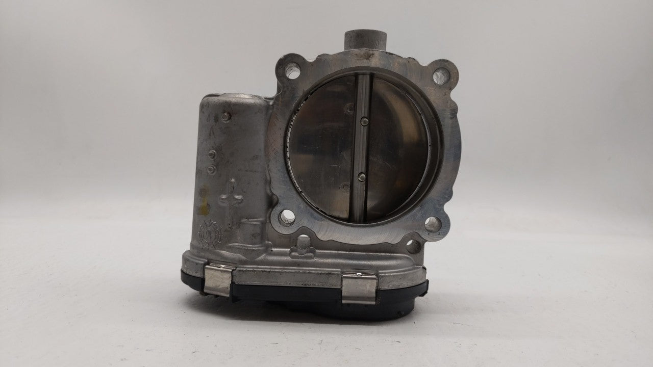 2014-2017 Jeep Cherokee Throttle Body P/N:05184349AB 05184349AE, 05184349AC Fits Fits 2011 2012 2013 2014 2015 2016 2017 201