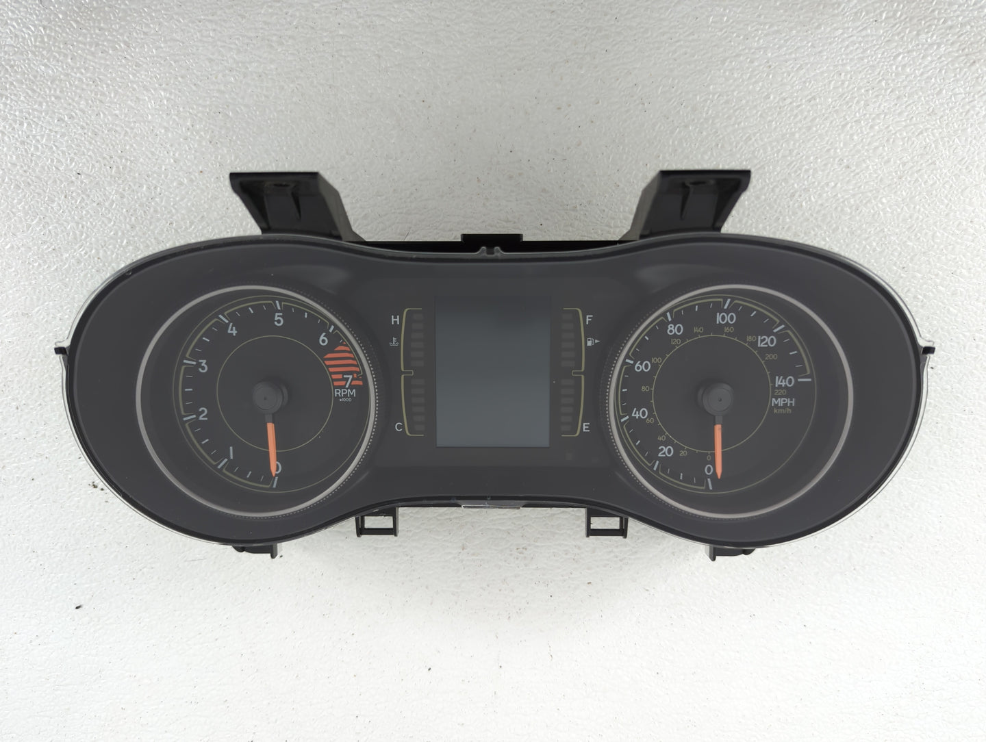2016 Jeep Cherokee Instrument Cluster Speedometer Gauges P/N:P68274069AC P68274070AC, P68274069AB Fits OEM Used Auto Parts -