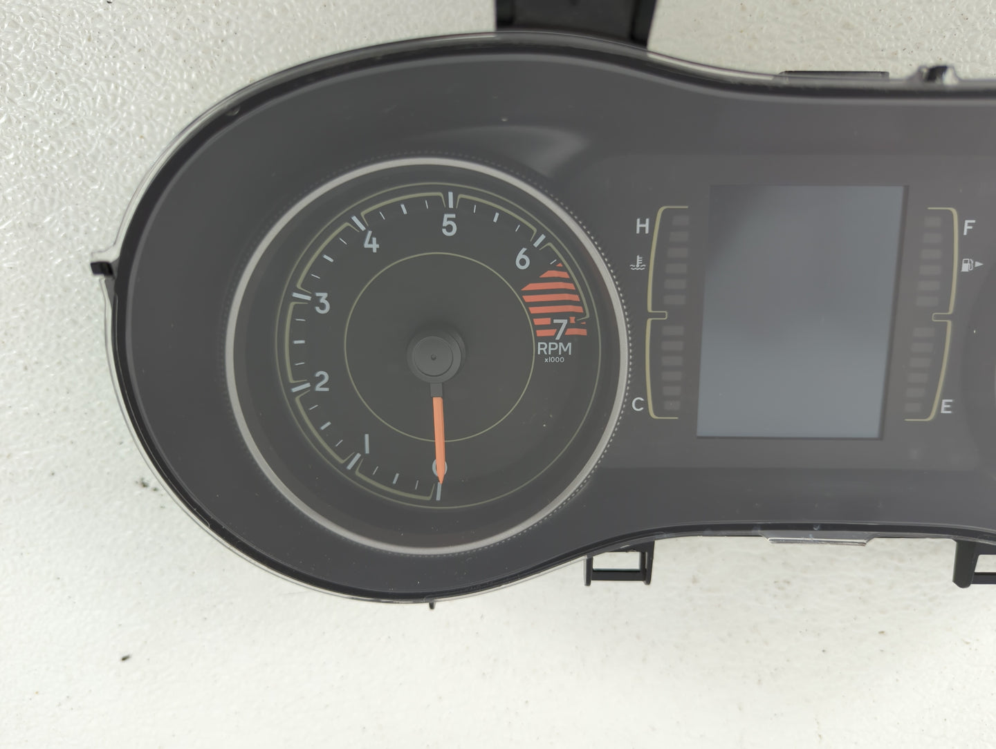 2016 Jeep Cherokee Instrument Cluster Speedometer Gauges P/N:P68274069AC P68274070AC, P68274069AB Fits OEM Used Auto Parts -