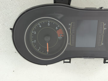 2016 Jeep Cherokee Instrument Cluster Speedometer Gauges P/N:P68274069AC P68274070AC, P68274069AB Fits OEM Used Auto Parts