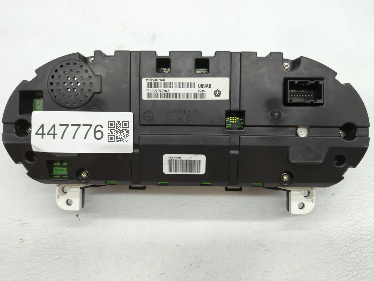 2016 Jeep Cherokee Instrument Cluster Speedometer Gauges P/N:P68274069AC P68274070AC, P68274069AB Fits OEM Used Auto Parts -