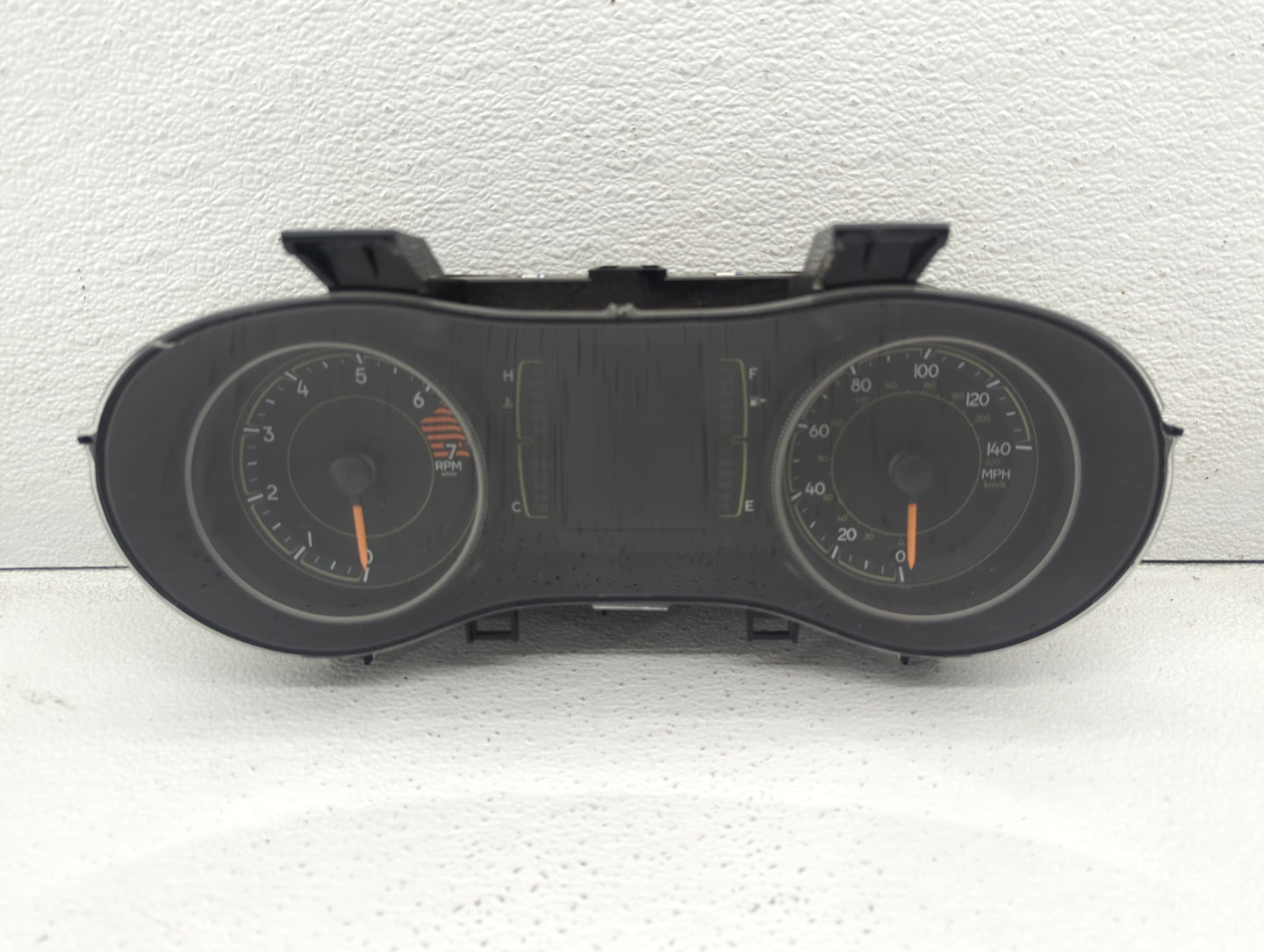 2016 Jeep Cherokee Instrument Cluster Speedometer Gauges P/N:P68274069AC P68274070AC, P68274069AB Miles: Fits OEM Used Auto 