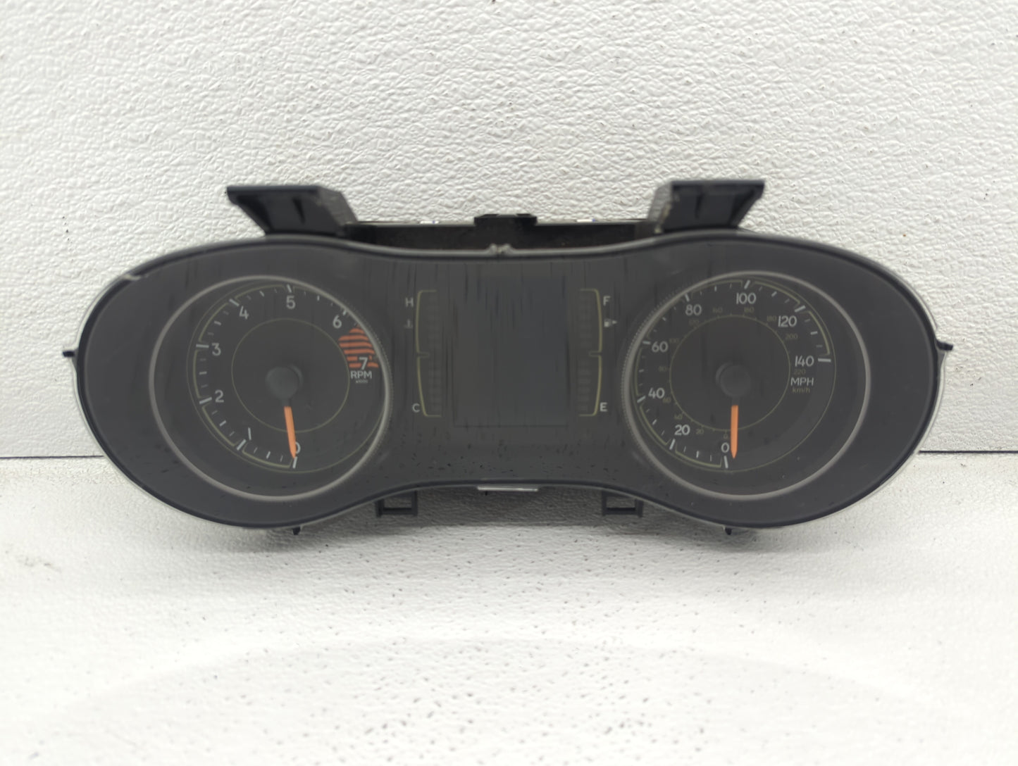 2016 Jeep Cherokee Instrument Cluster Speedometer Gauges P/N:P68274069AC P68274070AC, P68274069AB Miles: Fits OEM Used Auto 