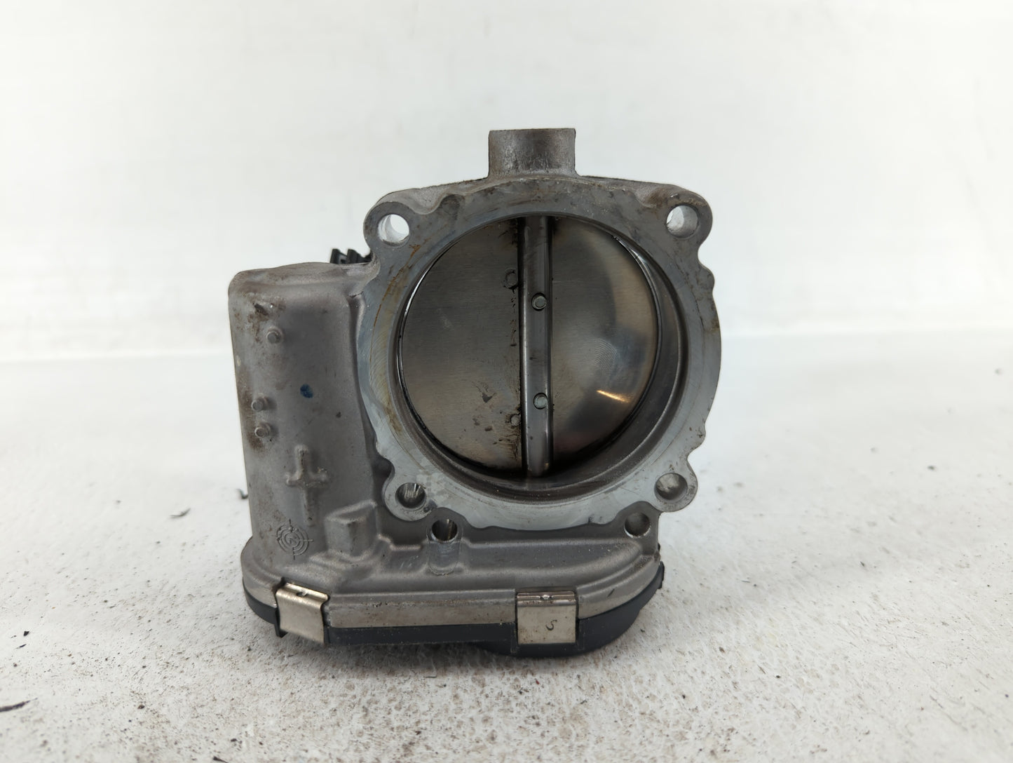 2014-2022 Jeep Cherokee Throttle Body P/N:05184349AF 05184349AE Fits OEM Used Auto Parts - Oemusedautoparts1.com