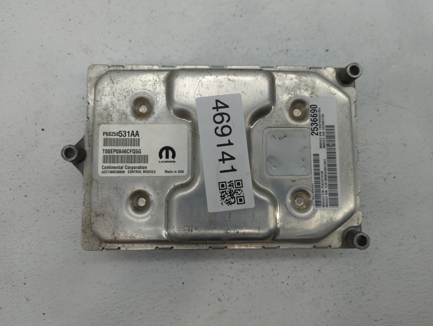 2016-2017 Jeep Cherokee PCM Engine Control Computer ECU ECM PCU OEM P/N:P68258531AB P68250527AG, P68258531AA Fits Fits 2016 